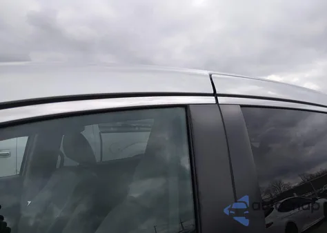 2014 Honda Odyssey Ex-L z USA, uszkodzony, nr VIN 5FNRL5H62EB127653